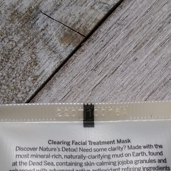 NEW AHAVA Clearing Facial Treatment Mask - Picture 7 of 8